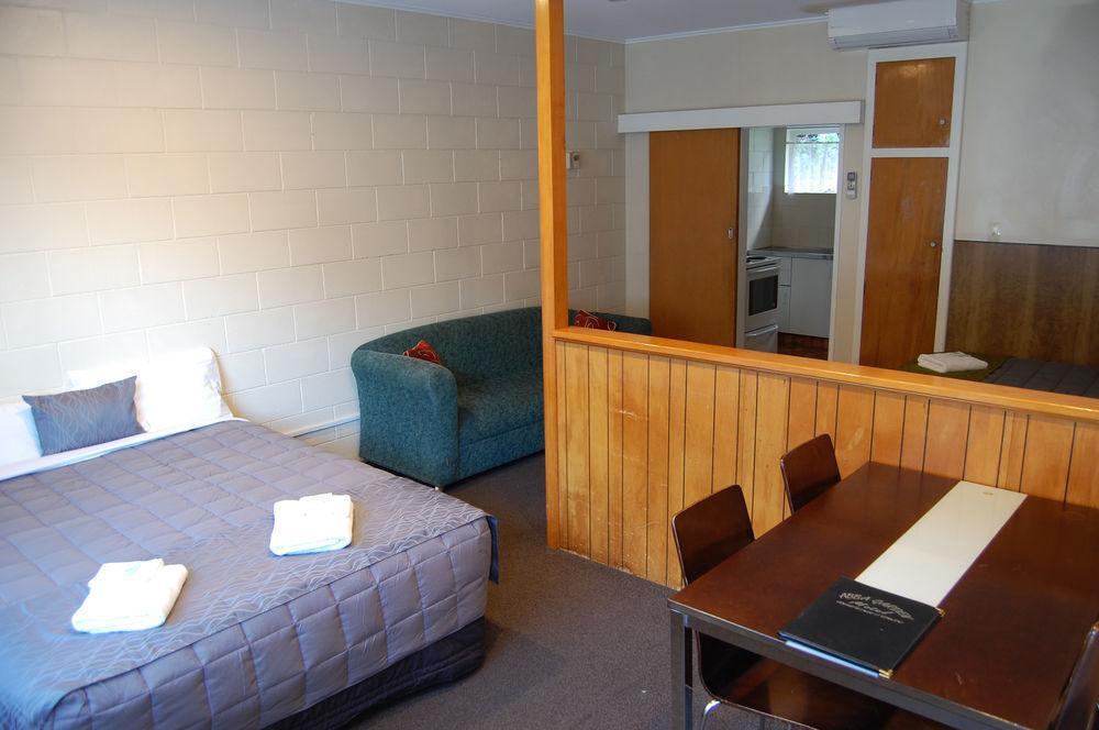 Abba Court Motel Queenstown Exteriör bild